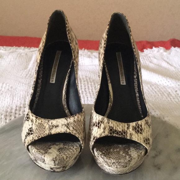 Vera Wang Snakeprint Peep-Toe Heels - Picture 1 of 6